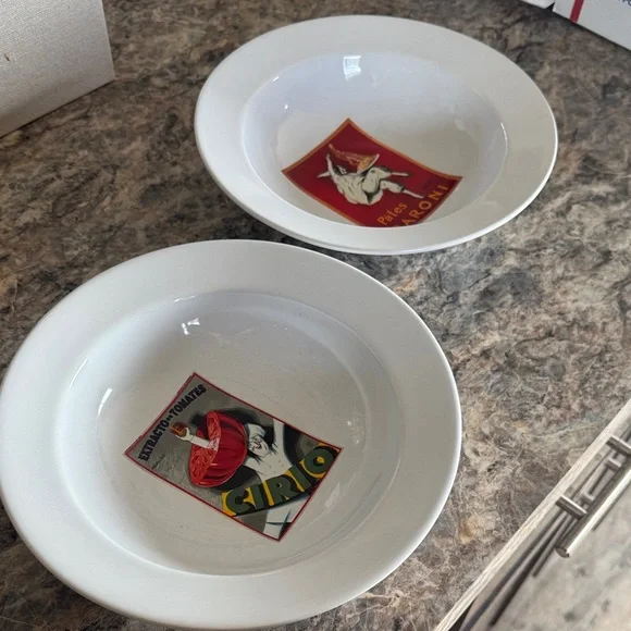 Pottery barn vintage posters spaghetti bowls set - Picture 1 of 4